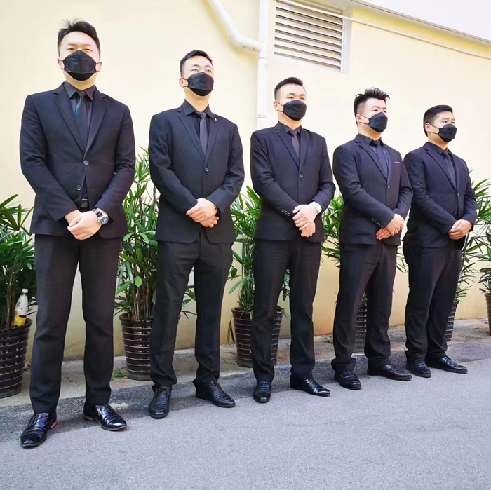 明星明道哥哥杀妻子后自杀，守护弱小需要贴身保安